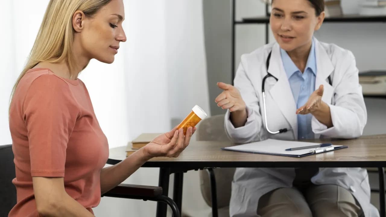 Czy lekarz rodzinny może przepisać tabletki antykoncepcyjne? Sprawdź!